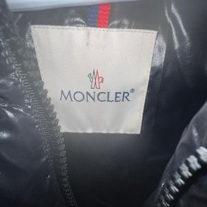 Moncler Baume Down Puffer Vest